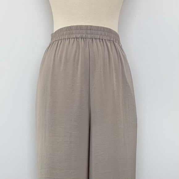 Barefoot Dreams Washed Satin Wide Leg Pants Feather Size 1X NWT - Picture 2 of 10